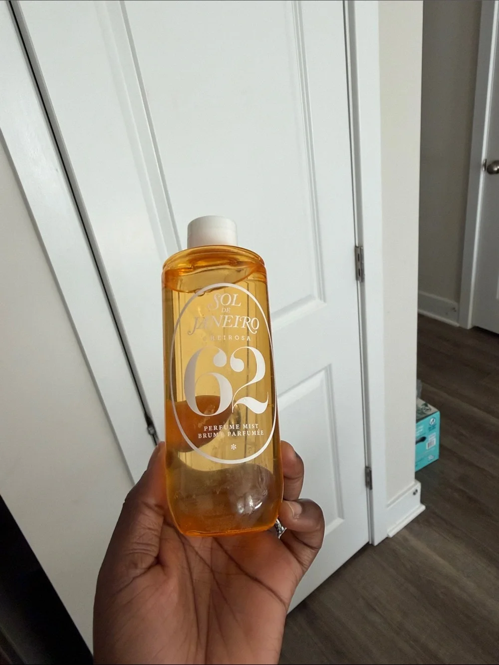 Sol de Janeiro Amber 62 Body Wash - Golden Orange Bottle